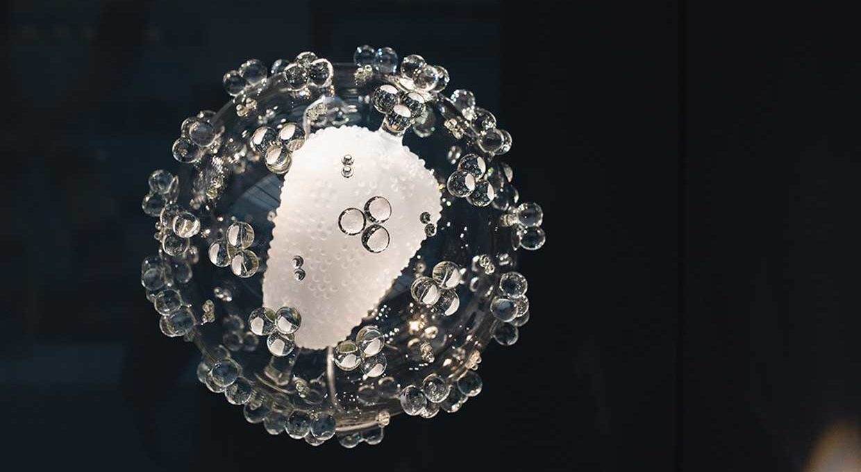 Virusmodell aus Glass